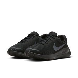 Nike Revolution Women’s Black Running Shoes 7.5